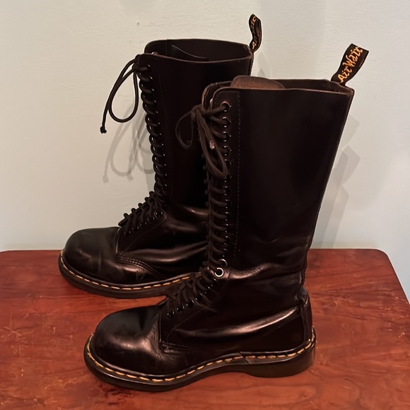 Doc Martens 20 Hole Black Punk Rocker Boots US size 6 - Picture 4 of 9